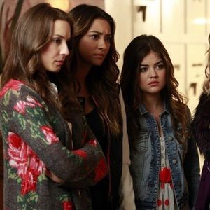 aéropostale long rose print cardigan ☾